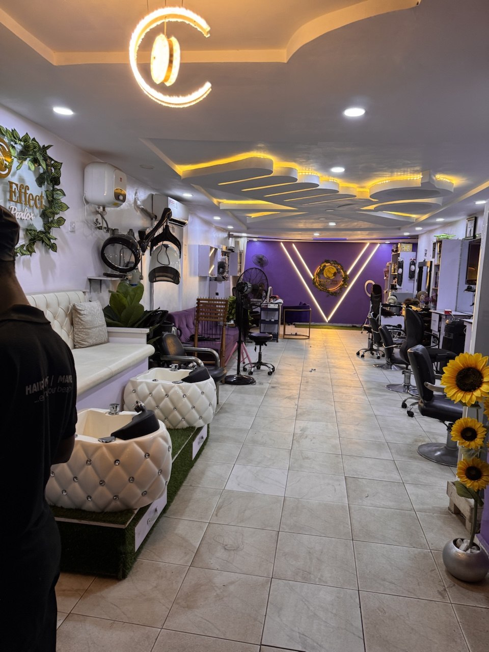 Golden Effect Beauty Parlour